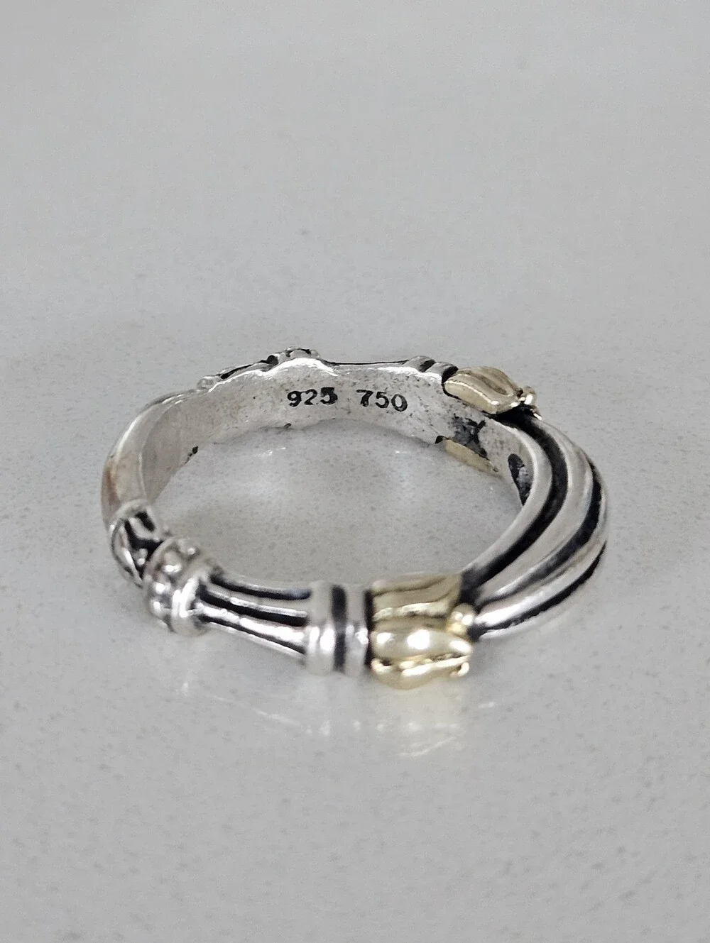 Vintage Lagos Caviar Two-Tone Sterling Silver Solid 18k Gold Ring Size 10.75